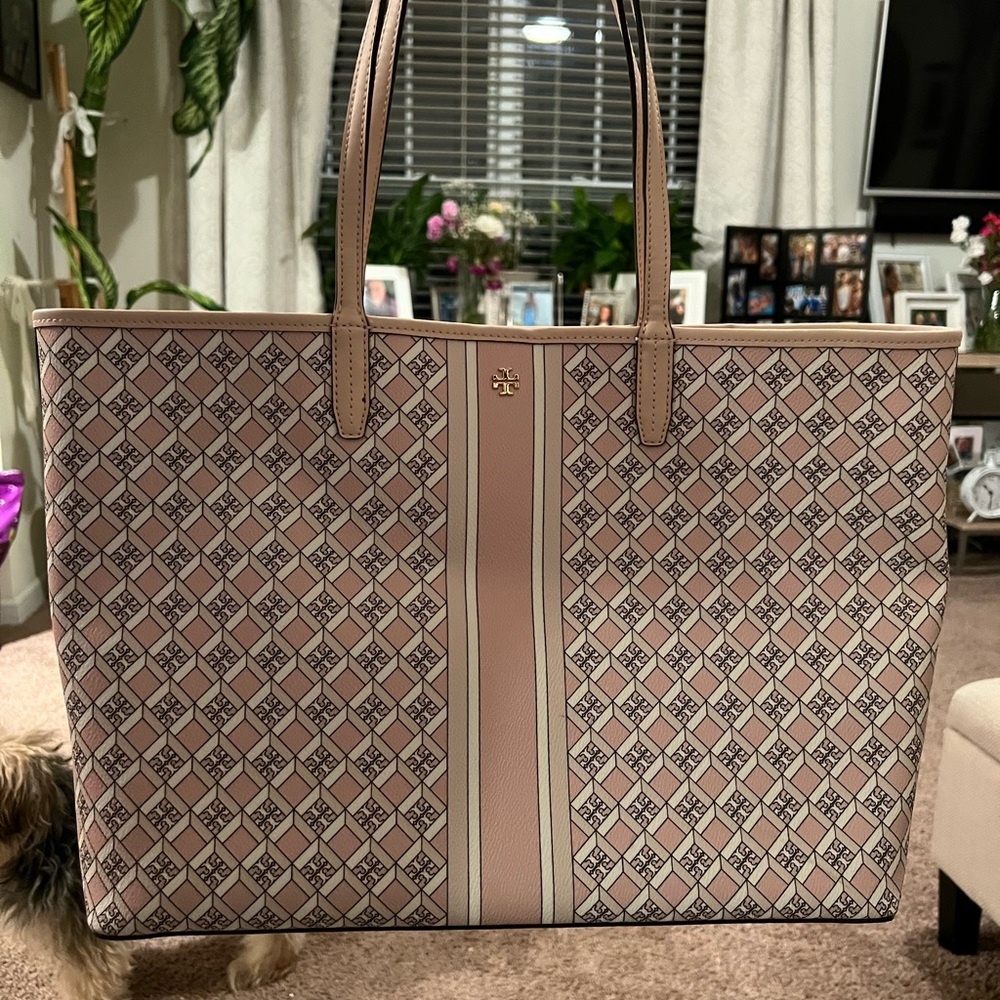 Tory Burch Geo Logo Tote